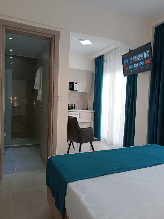 Navarino Luxe Suites With Sea View Peraía Exteriér fotografie
