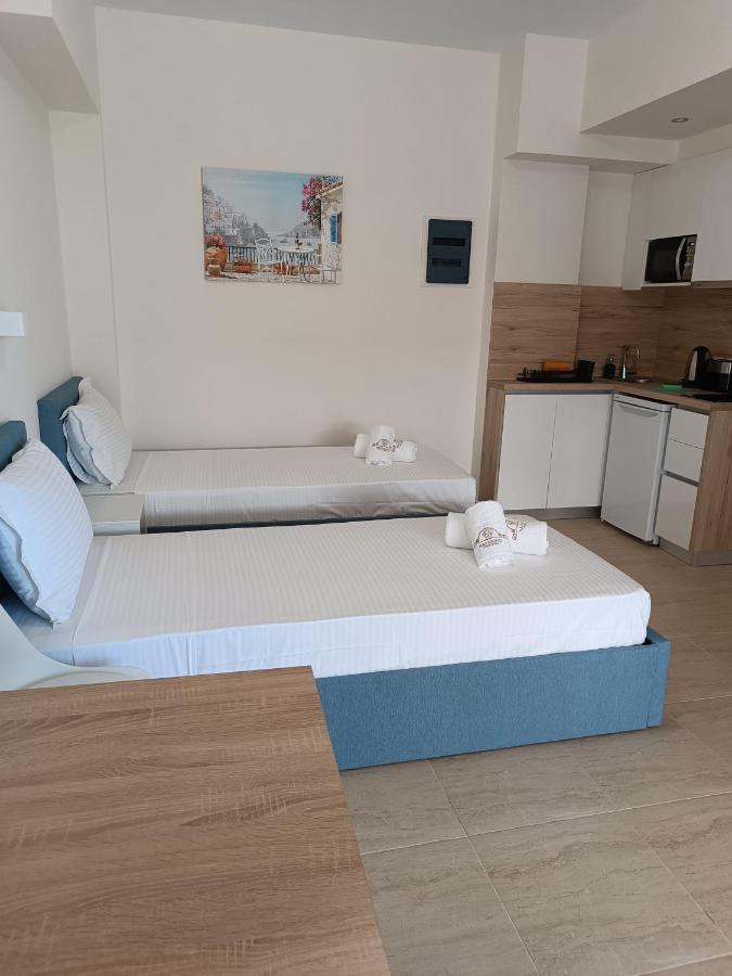 Navarino Luxe Suites With Sea View Peraía Exteriér fotografie